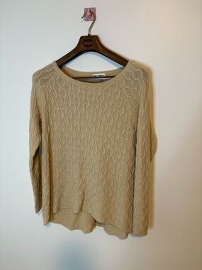 Kate & Mallory Cream Cable-Knit Women's Sweater